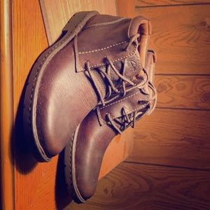 Clarks leather chukka boot